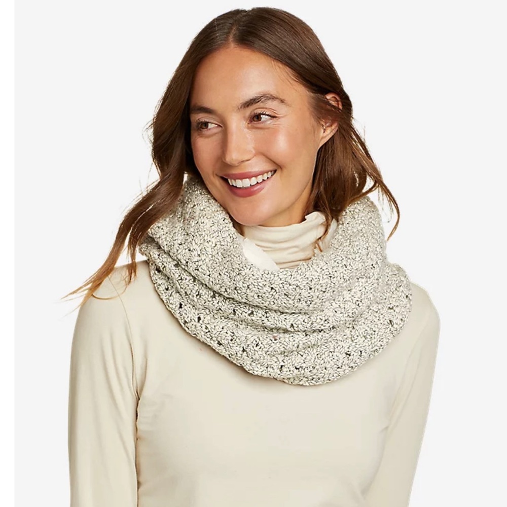 Eddie Bauer scarf